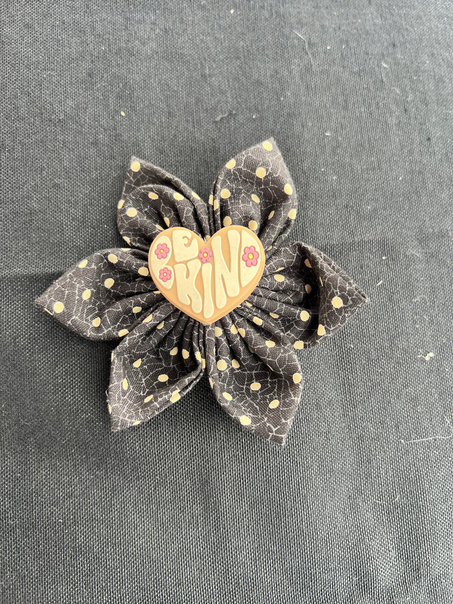 Be Kind - Black w/ Beige dots 4" Floral Hair Bow